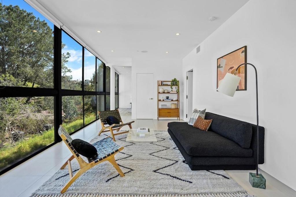 Experience Eco-luxury At Its Finest - Centrally Located Clea House In San Diego! * San Diego